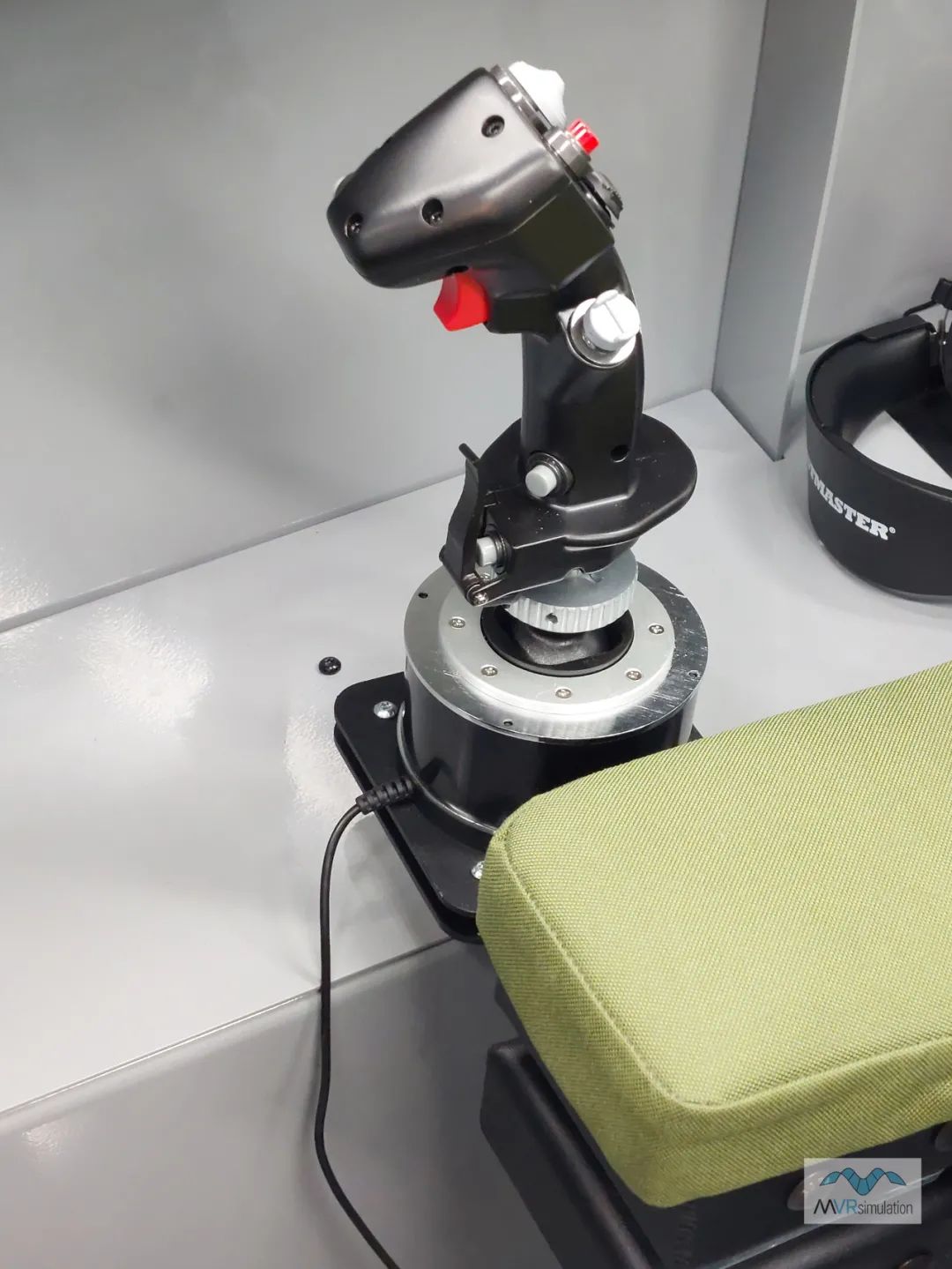 MVRsimulation將Varjo XR-3頭顯到集成到飛行任務訓練器-9664