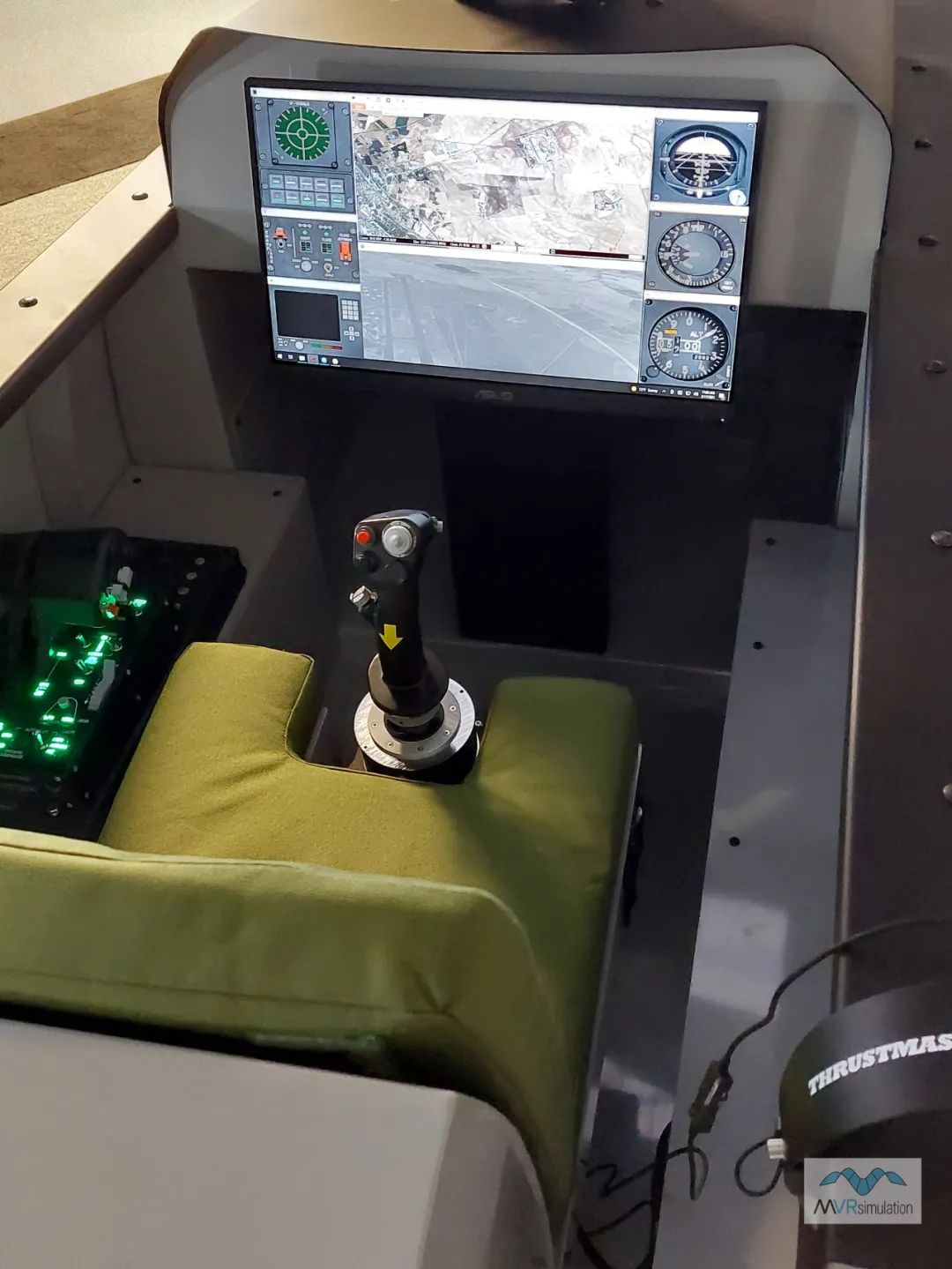 MVRsimulation將Varjo XR-3頭顯到集成到飛行任務訓練器-8684