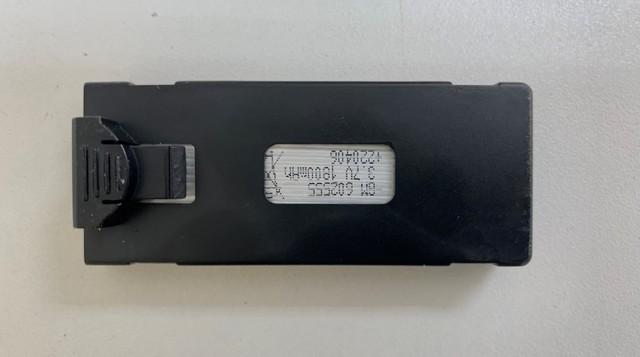 居然還送了VR頭顯 我在拼多多上花150買了臺無人機-8739