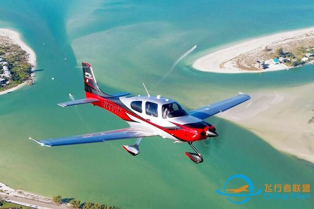 當飛行安全遇到航空工業造：兩架美國飛機相撞后……-2912