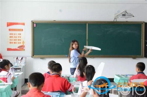是時候見識下專業版航空科普了！-4701