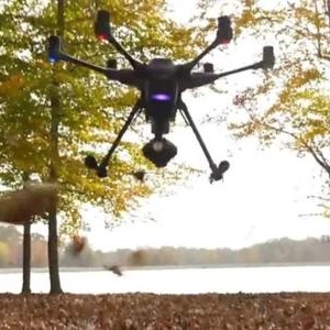 MIT開發無人機高速飛行新技術，事故率從 25% 降到 2%