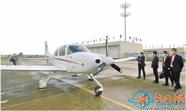 從“通用機場”到“航空小鎮”-1733