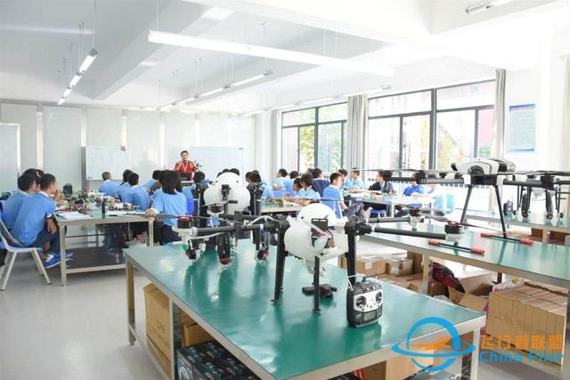 深度解讀：天府通航飛行技術系為啥這么牛？王牌專業考上你就賺了-7964