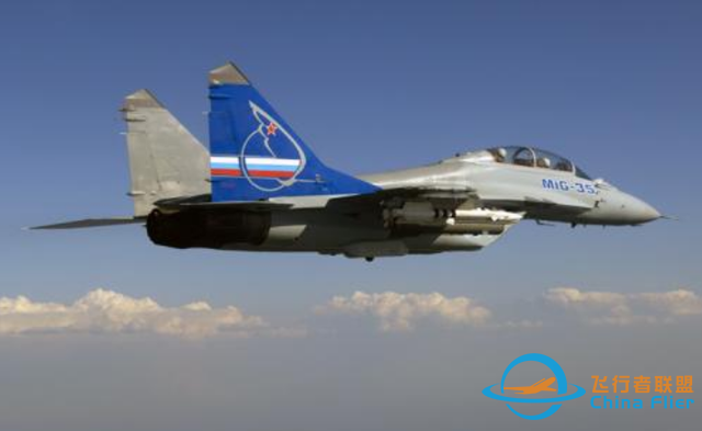 航電和動力系統全面升級，獲得空軍認可，性能堪比熱賣的蘇35-9068