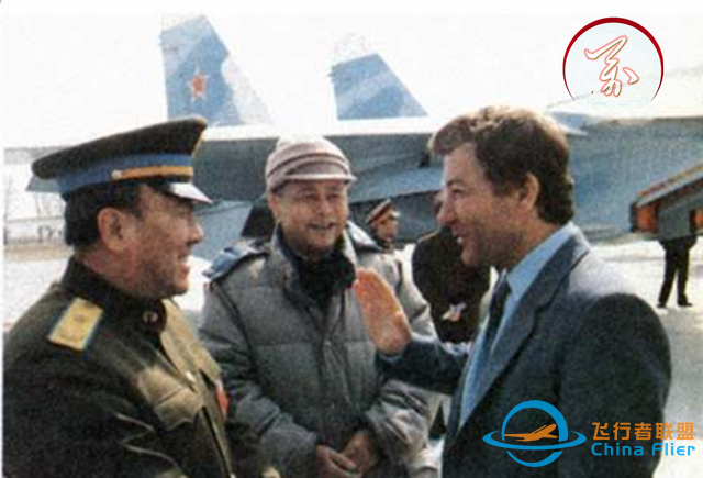一手爛牌打成好牌，中國(guó)空軍副司令林虎和糟糕的蘇-27戰(zhàn)斗機(jī)部隊(duì)-3587