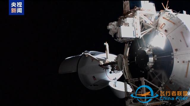 “星際客機”首次載人試飛結束，宇航員將在太空多待8個月-7982