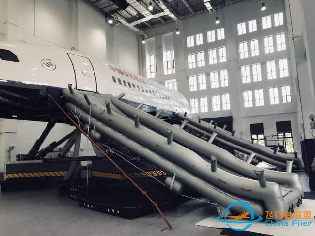 飛機上發生危情，只能“聽天由命”？這些安全乘機常識有必要了解一下-5687