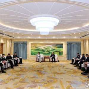 婁底市政府與湖北蔚藍通用航空科技股份有限公司舉行會談