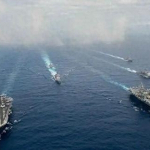 低調(diào)的自信！中國罕見公布模擬：美軍突然襲擊，1艘055被“擊中”